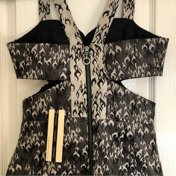 Topshop cut out dress 🖤 - Picture 6 of 8
